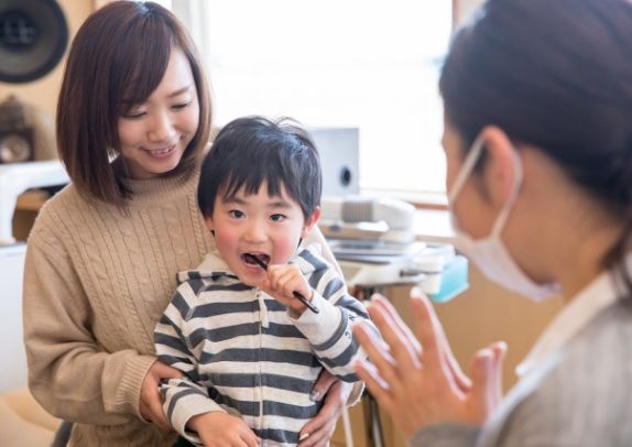 しっかり褒める・明るいコミュニケーション